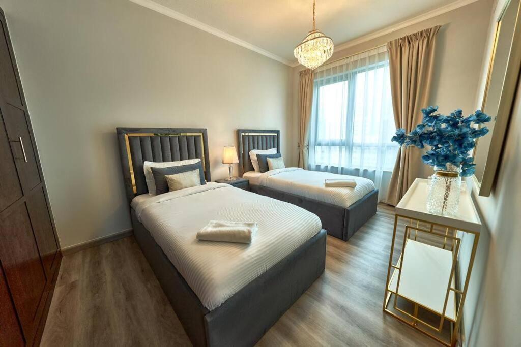 Magnificent Luxury 3Br With Amazing Burj & Fountain View Apartment ดูไบ ภายนอก รูปภาพ