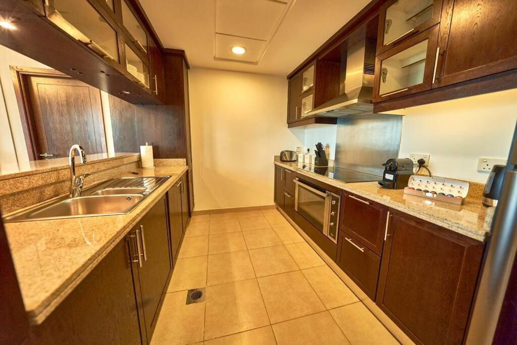 Magnificent Luxury 3Br With Amazing Burj & Fountain View Apartment ดูไบ ภายนอก รูปภาพ